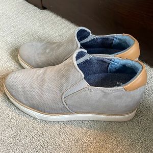 Dr. Scholl’s wedge sneaker